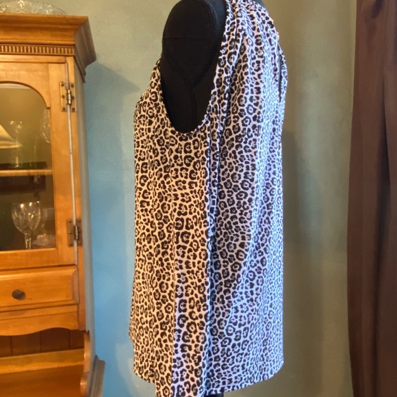 Michael Michael Kors long sleeve open shoulder Top - Picture 9 of 11